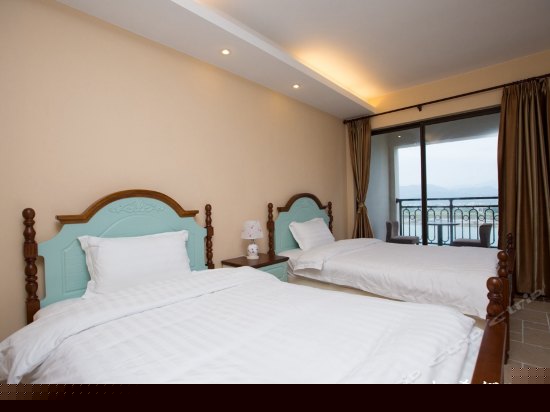 高级湾景双床房