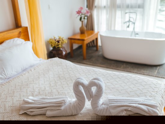 全海景落地窗大床房风花