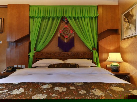 豪华阳台小套房