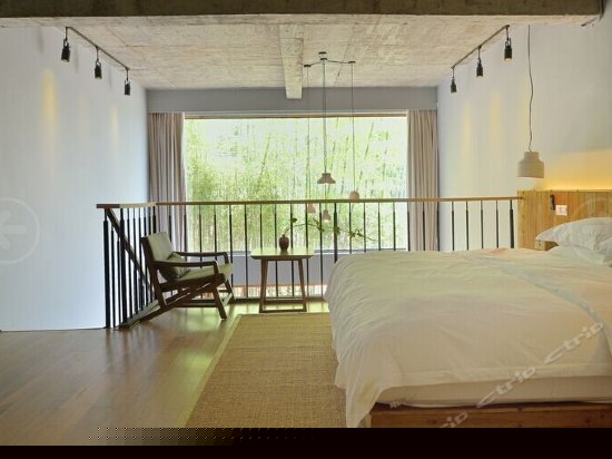 静坐居Loft竹景套房