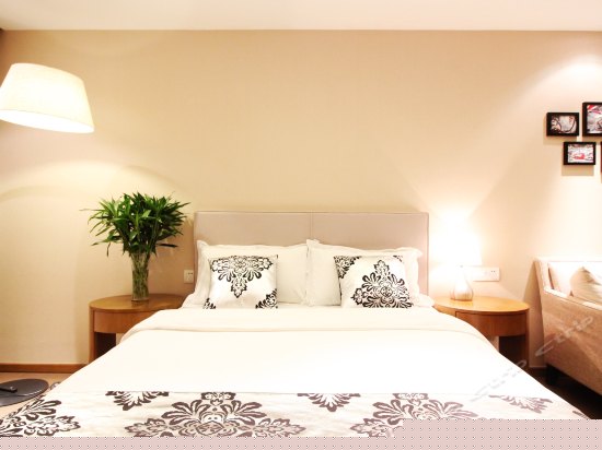 四季观海大床房