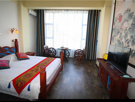 温馨海景大床房