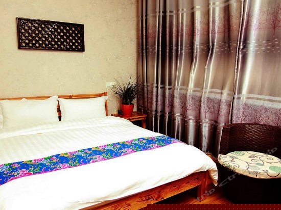 雅致大床房（地久天长）