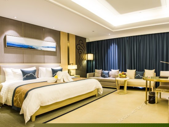 豪华空港景观大床房