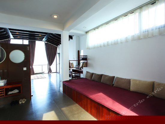 九品（豪华亲海星空大床房）