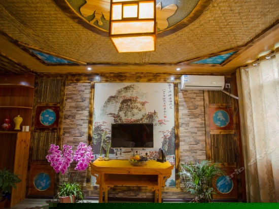 古麟尤祖双床标间