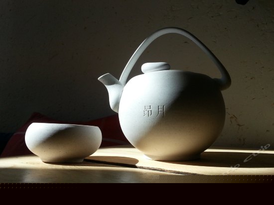 豪华湖景大床房