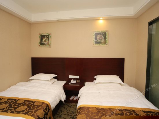 精品阳光标准间