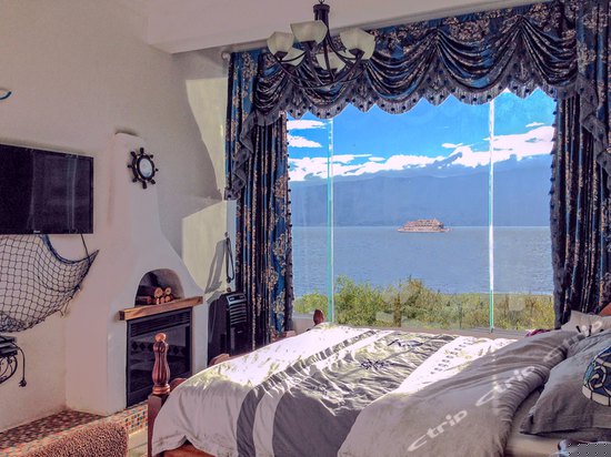 圣托里尼（豪华海景SPA套房）