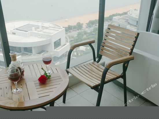 奢华无敌全海景大床房