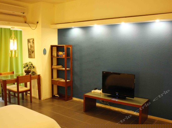 豪华家庭大床房