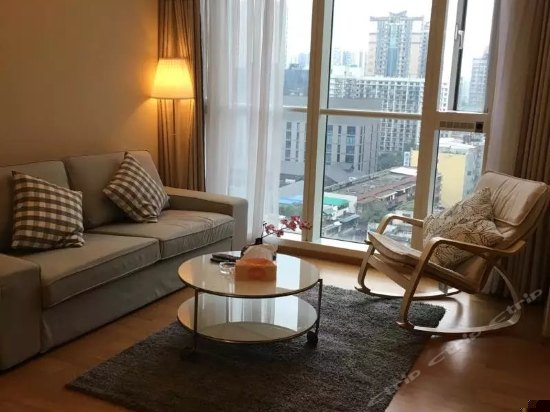 简约二卧室景观套房