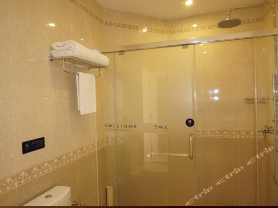 豪华海景大床房