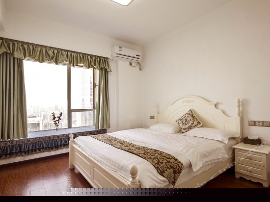 豪华两室一厅大套房