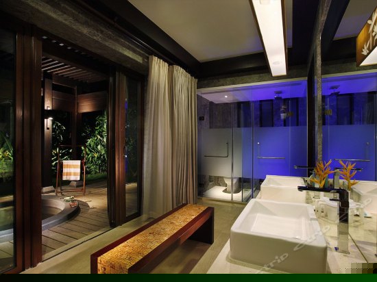 品澜居近海别墅