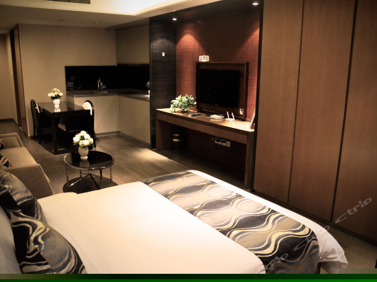 瑞蓝海景大床房