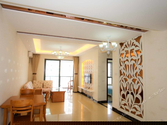 欧式二房一厅奢华超大阳台海景房