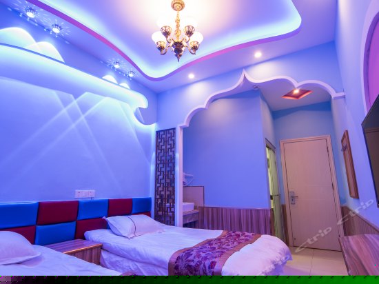 榻榻米主题双床房