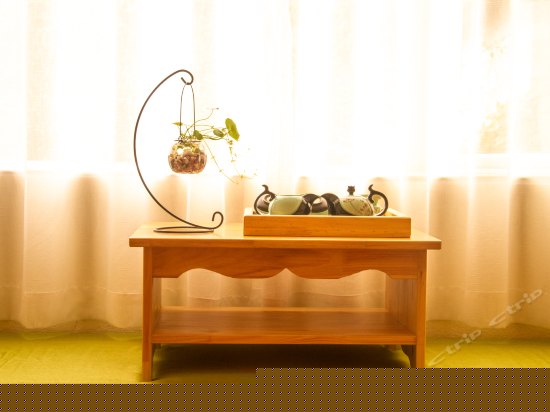 阳光蜜月豪华大床房