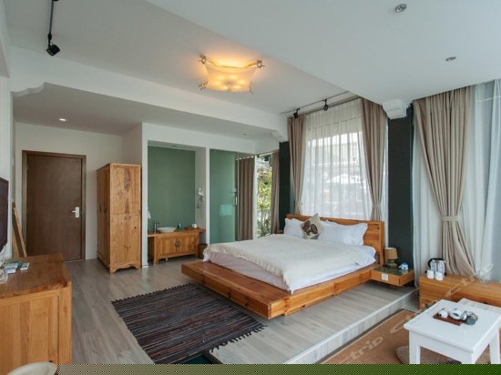 亲水海景落地窗大床房（风花1）