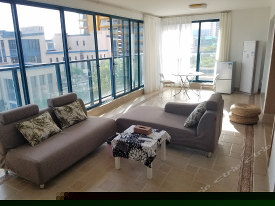 两房一厅园景房