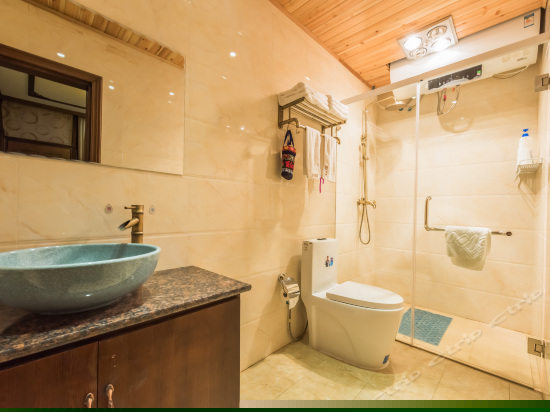 兰芯主题空中花园复式大床房