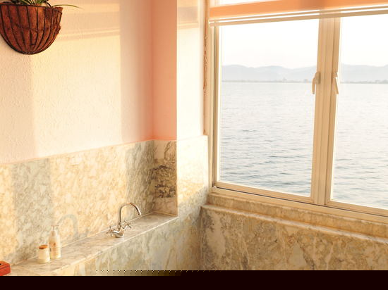 独立露台海景大床房