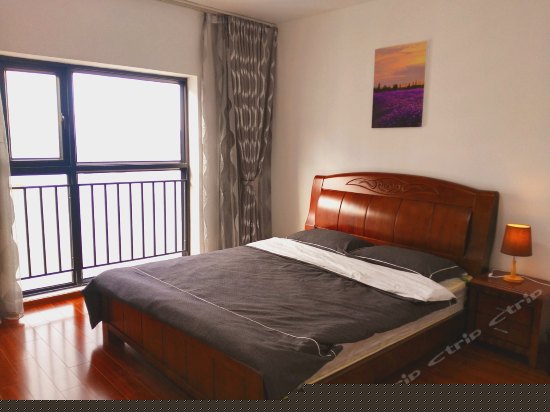 普罗旺斯薰衣草主题180度海景三居室套房