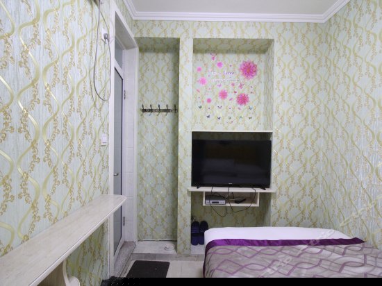 温馨精品大床房