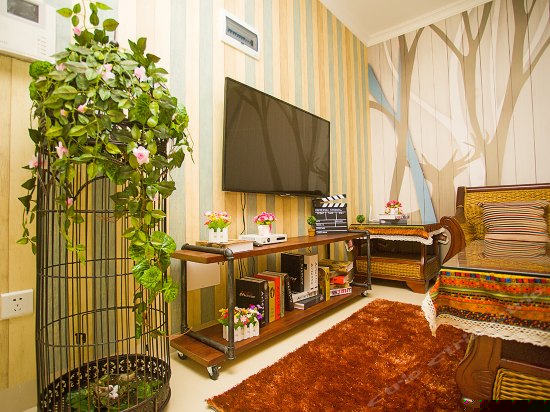 豪华市景两房两厅精装套房