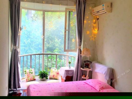 星光榻榻米大床房