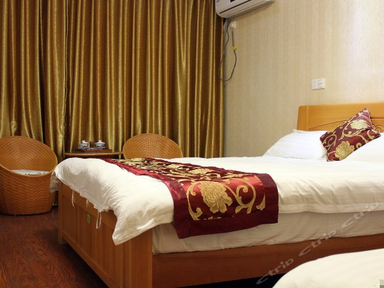 二楼舒适家庭房