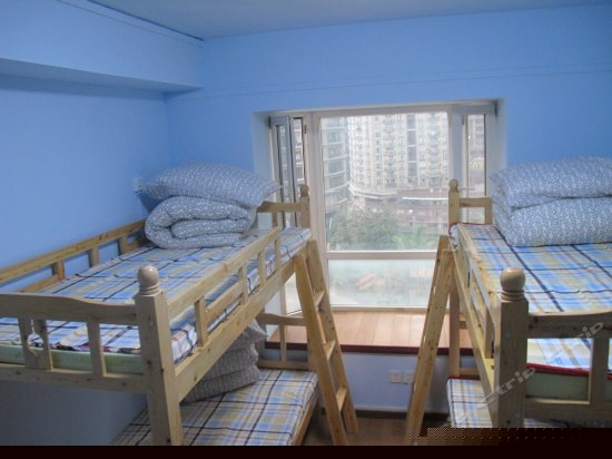 六人间（床位房）