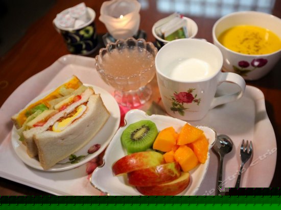 精致双大床温馨四人房