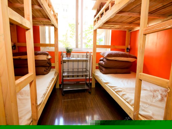 男生6人房(床位)(公卫)