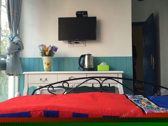 云中漫步大床落地窗