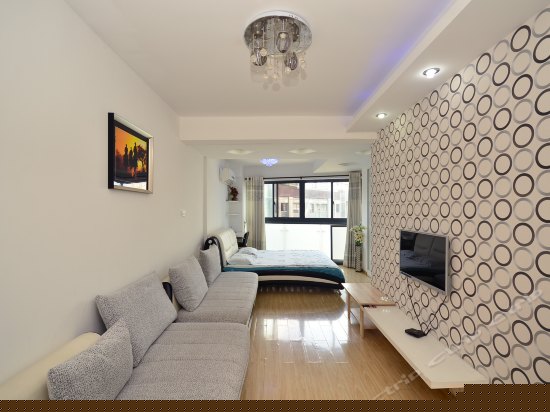 景观阳台大床房