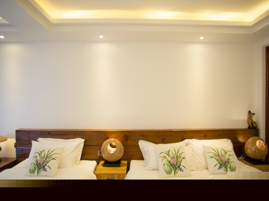 花园侧面海景家庭房A