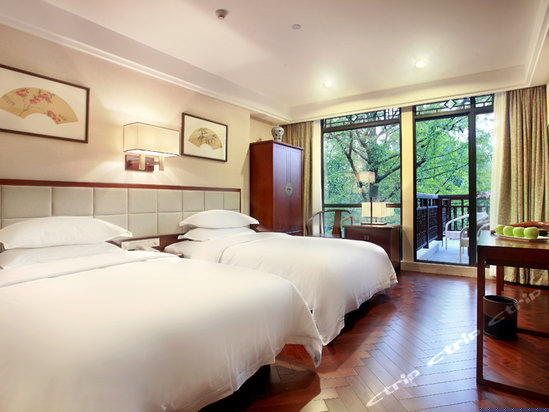 园景双床房