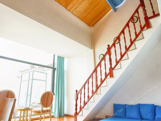 复式海景大床房