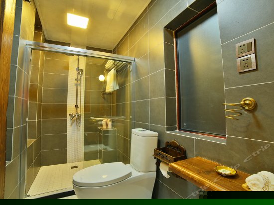 花前月下观景大床