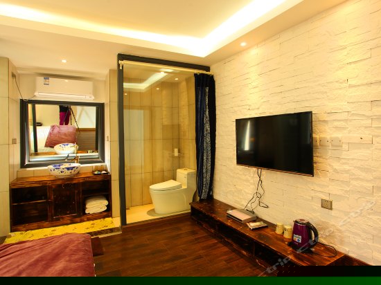 风吟舒适榻榻米大床房