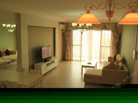 豪华园景2房1厅套房