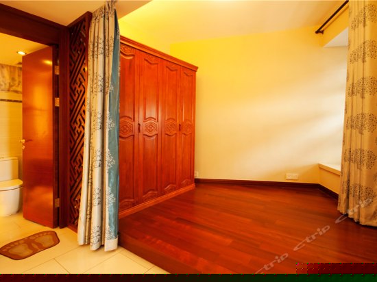 豪华开放式大床房