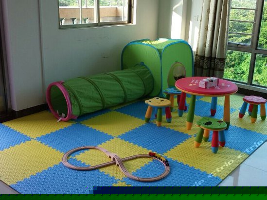 家庭套房（三房一厅)