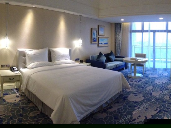 私属汤池观景房