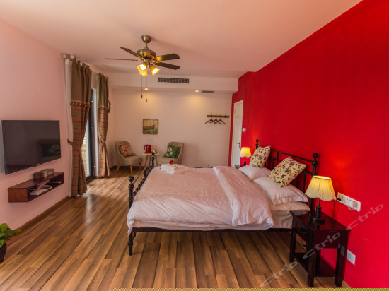 托斯卡纳海景大床房