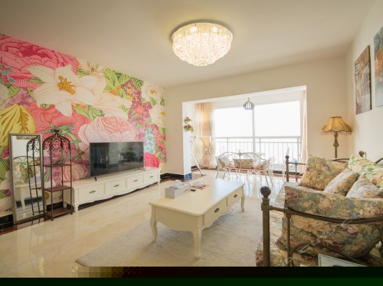 洱海边全新洛丽塔式秘密花园高层公寓