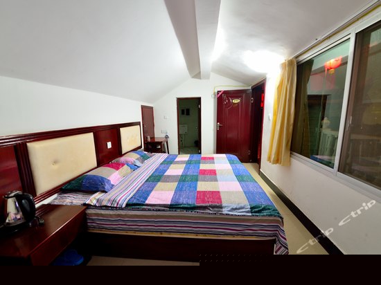 阁楼观景亲子房