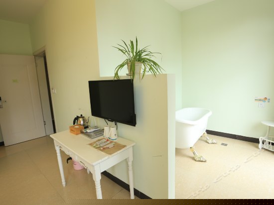 观景浴缸大床房